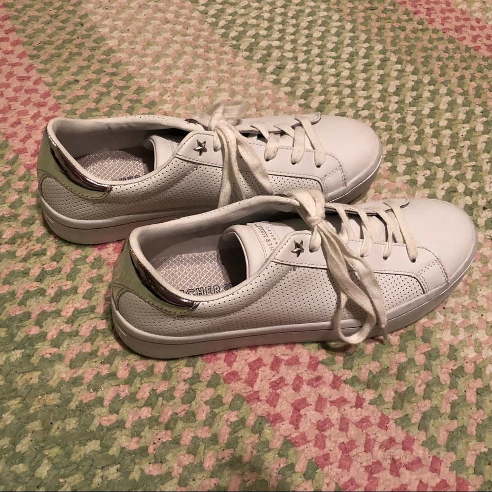 Skechers Street Memory Foam Sneakers - Size 9